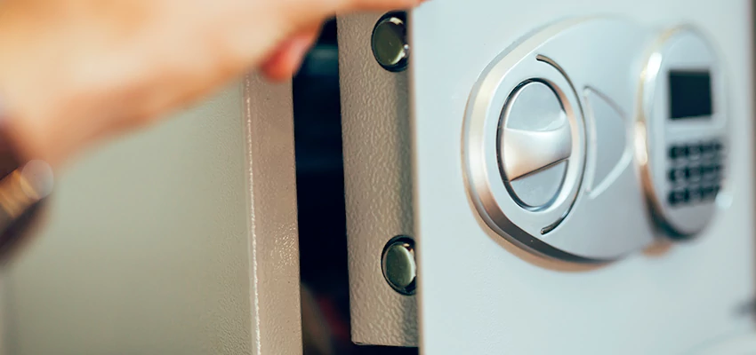 Fingerprint Safe Openers in Cotati, CA